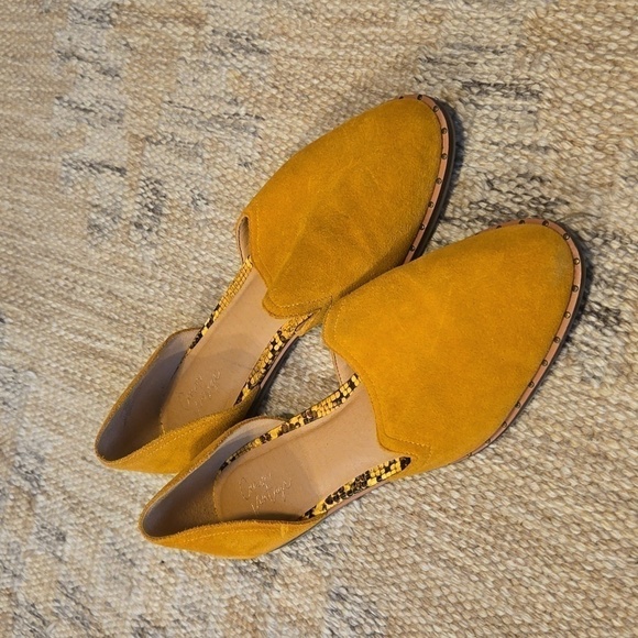 Crown Vintage Shoes - Yellow Crown Vintage Flats